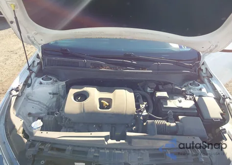 2019 Kia Forte Lxs из США, поврежденный, VIN 3KPF24AD9KE117003